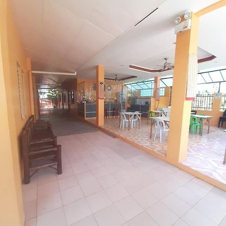 Jessa'S 5 Guests House Hotel โมอัลโบอัล ภายนอก รูปภาพ