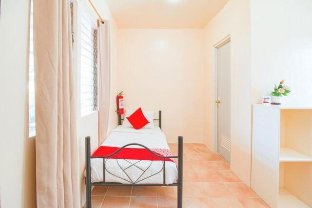 Jessa'S 5 Guests House Hotel โมอัลโบอัล ภายนอก รูปภาพ